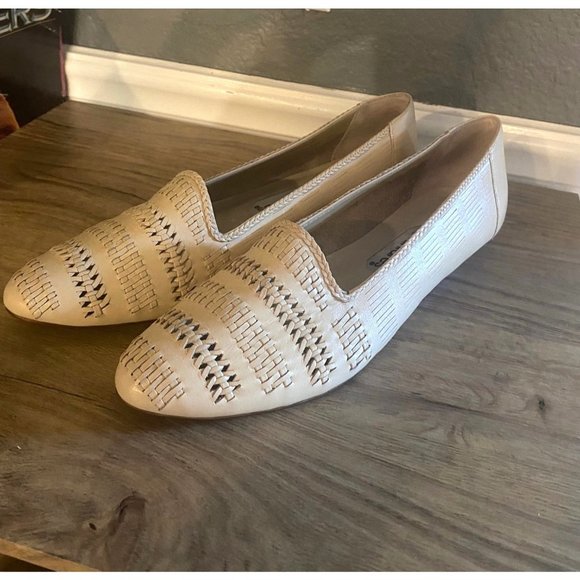 Vintage Fanfares Women's Shoes Flats Light Beige Size 9 1/2 AA - Picture 3 of 8